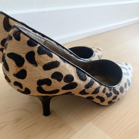 David Dixon Leopard Pony Fur Leather Mid Heel Shoes - Picture 5 of 7